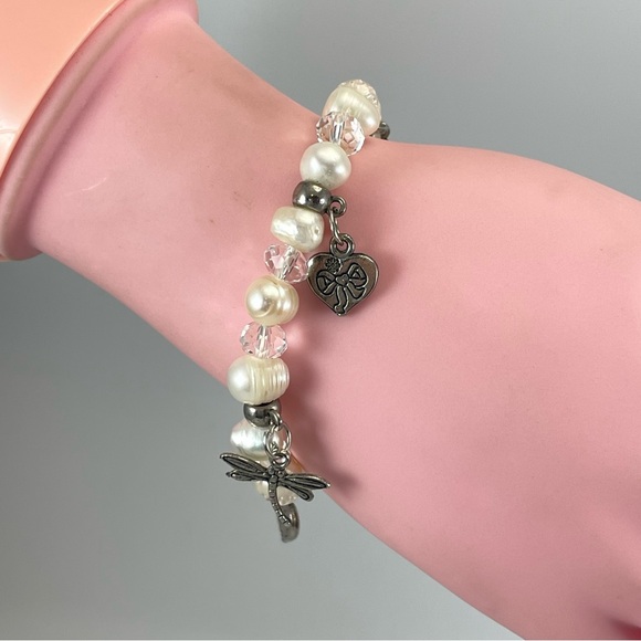 Unsigned Freshwater Pearl with Dragonfly and Cross Charm Stretch Bracelet - Picture 2 of 5